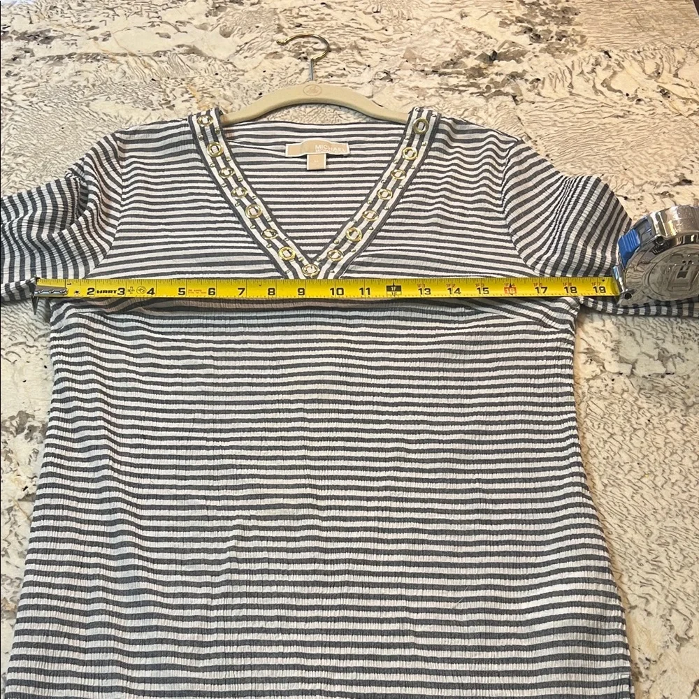 Michael Kors Grey and White Striped Long Sleeve Top Women's size Medium